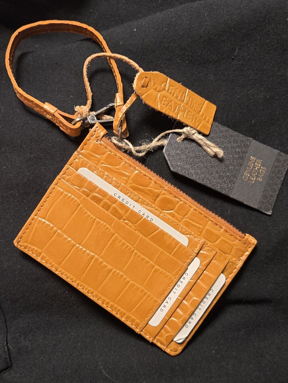 New Genuine Leather Croc-Embossed Card Holder in Tan